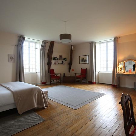 Saint-Germain-le-Guillaume La Sicorie B&B 외부 사진