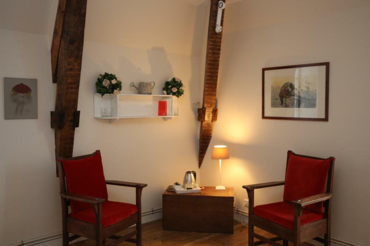 Saint-Germain-le-Guillaume La Sicorie B&B 외부 사진